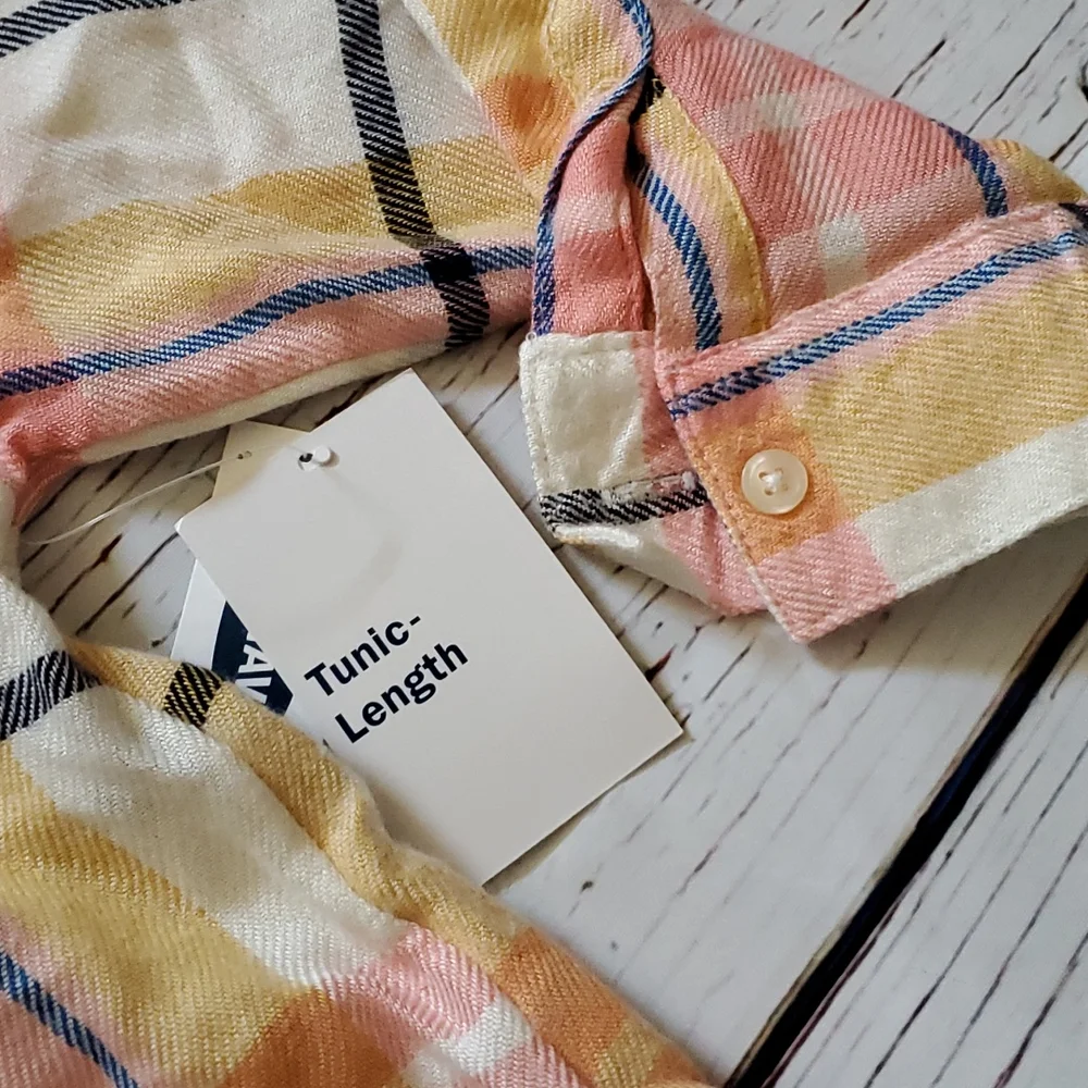 🆕️ THE CHILDREN'S PLACE/OLD NAVY GIRLS SWEATER AND TOP BUNDLE 👩